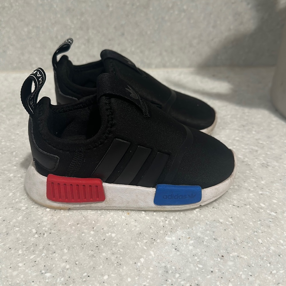 Adidas NMD R1 toddler shoes 5c